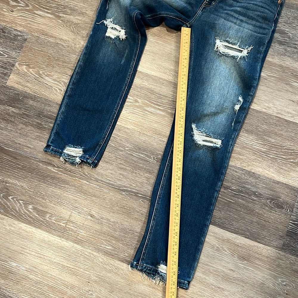 Artemis Vintage Distressed Straight Leg Jeans - Picture 9 of 15